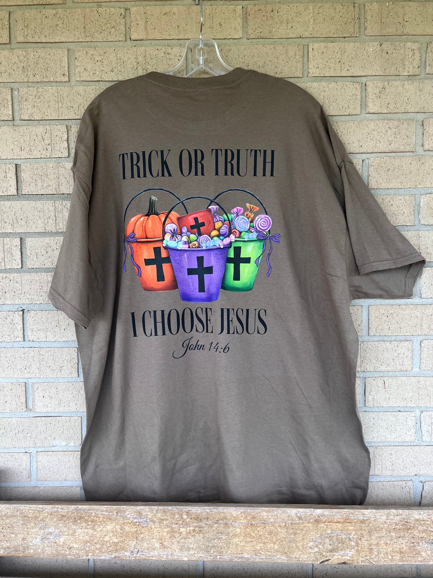 Trick or truth I choose Jesus John 14:6 tshirt