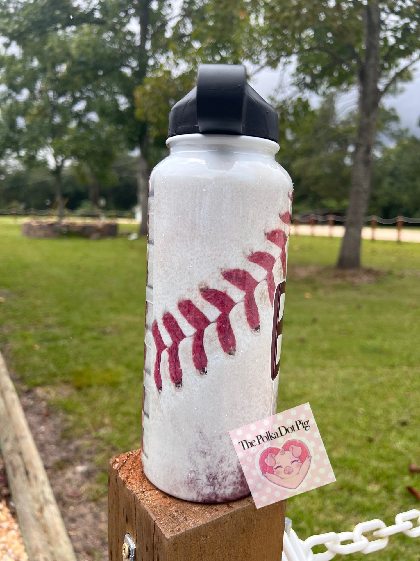 32 oz bottle football/baseball