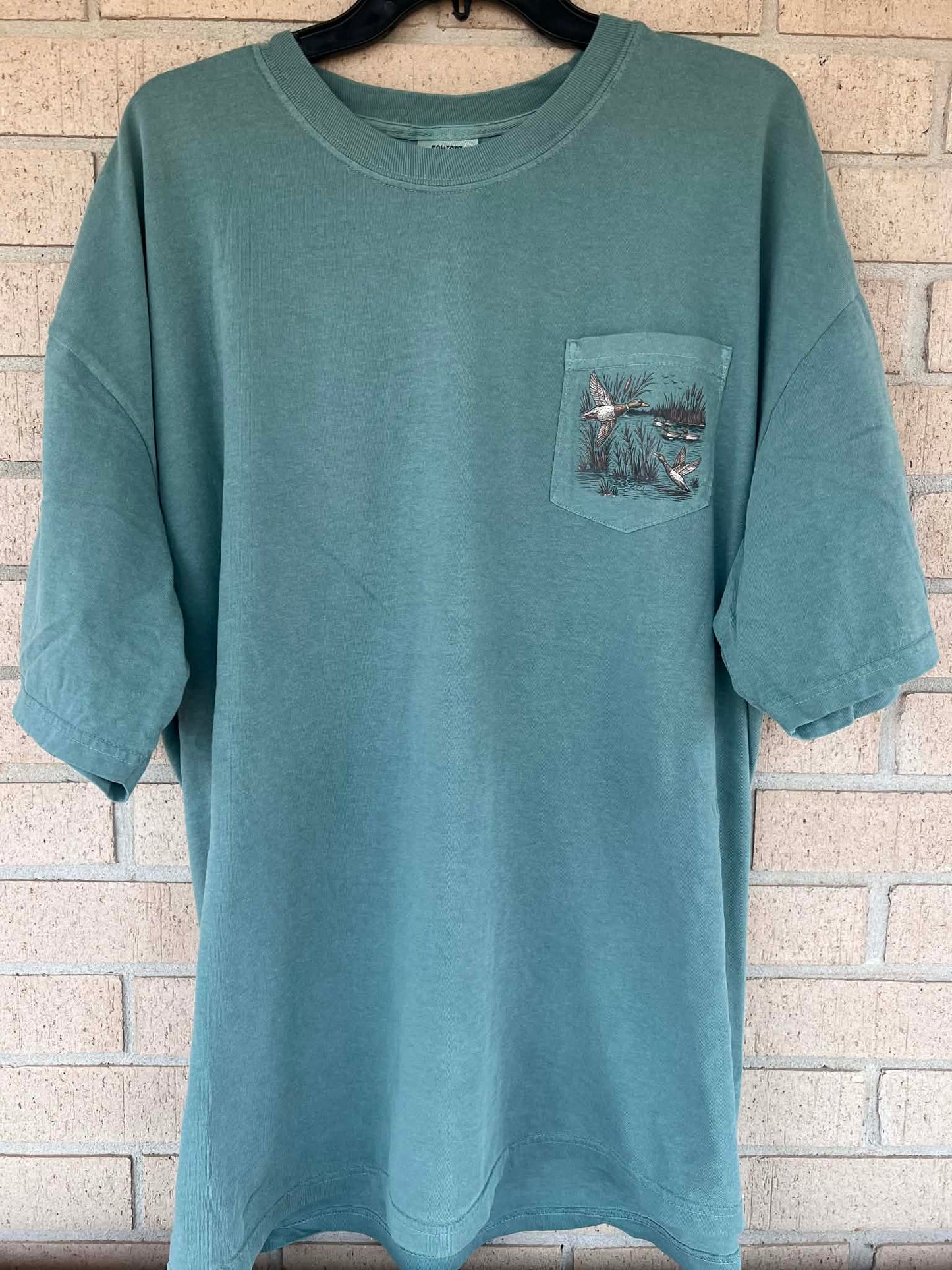 Retro Flying Mallard Duck pocket tee