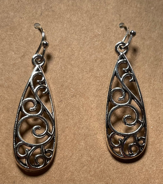 Silver scroll design earrings