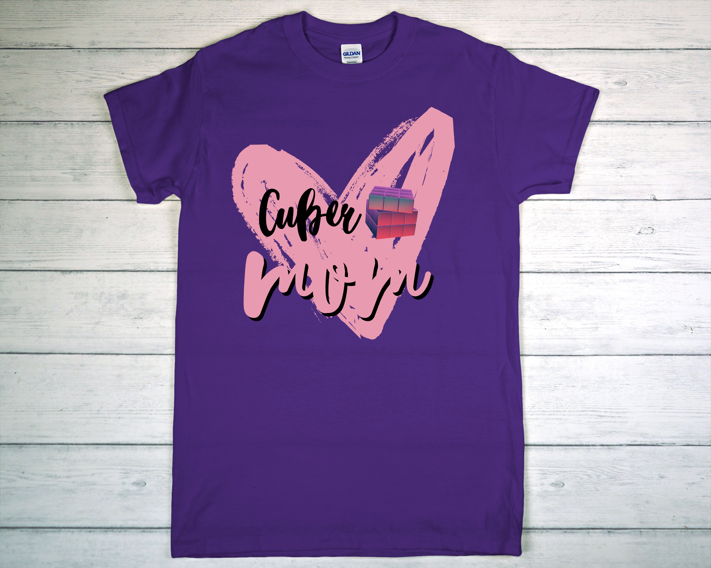 Cuber mom heart tee