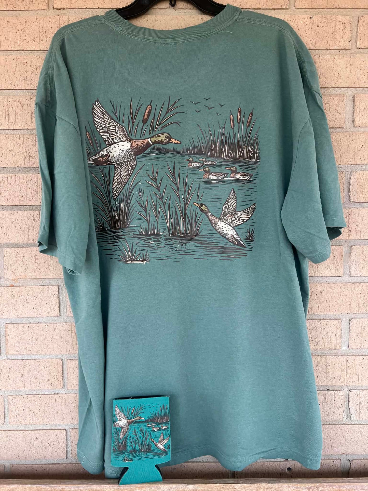 Retro Flying Mallard Duck pocket tee
